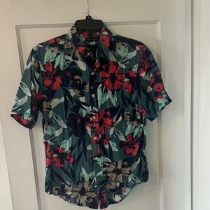 Banana Republic Navy Floral Short-Sleeve Button-Down with Red & Teal Accents